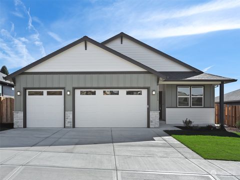 2214 E Badger Way, La Center, WA 98629 - MLS#: 2304089