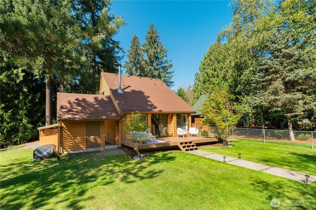 Photo of 23927 SE 238th Street, Maple Valley, WA 98038 (MLS # 2546210)