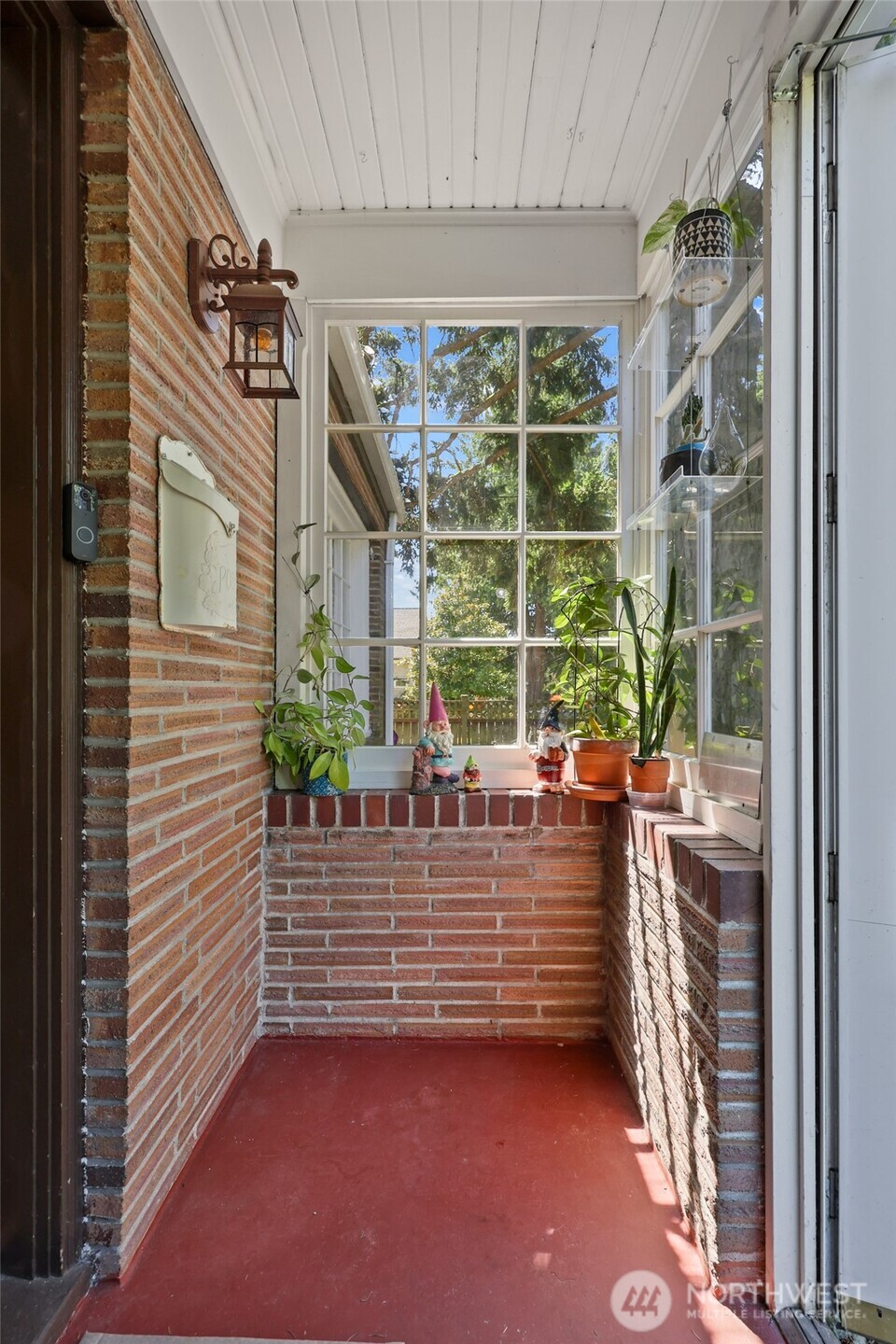 1501 N Mason Avenue