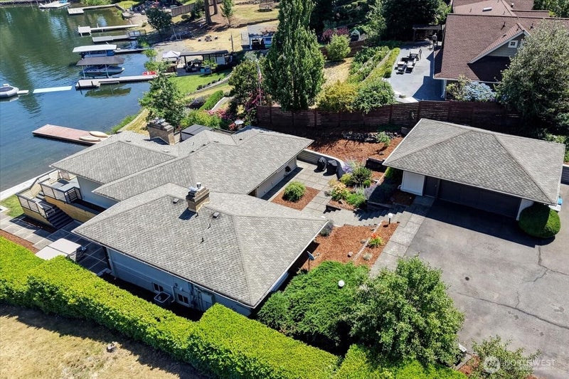 10837 Evergreen Terrace SW