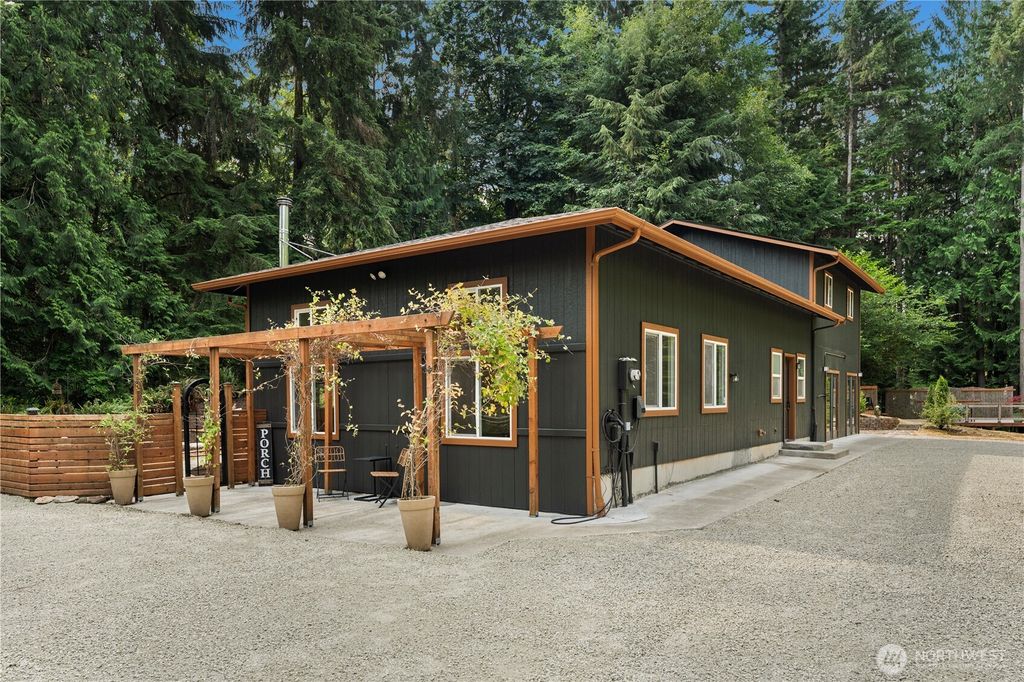 Photo of 3002 138th Street NW, Gig Harbor, WA 98332 (MLS # 2559134)