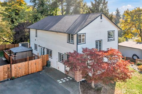 Photo of 204 5th Avenue, Milton, WA 98354 (MLS # 2447089)