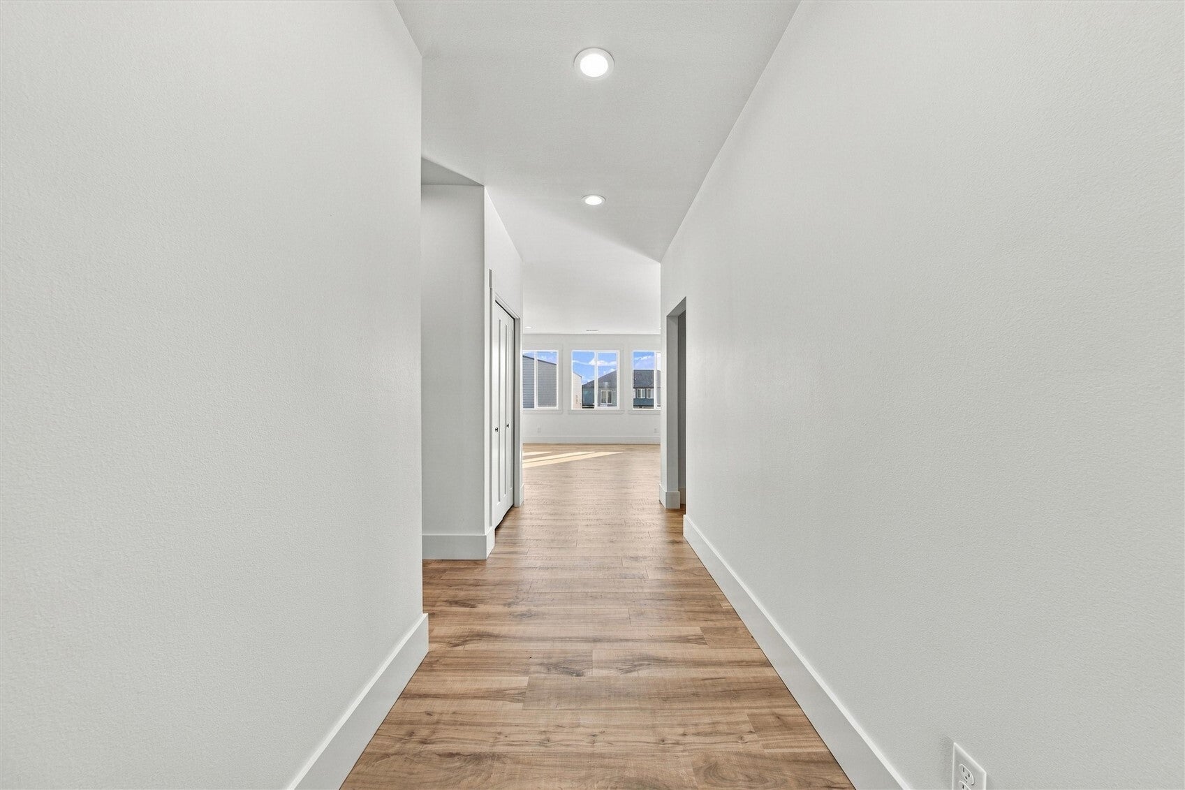 6425 NE 2.15 Road