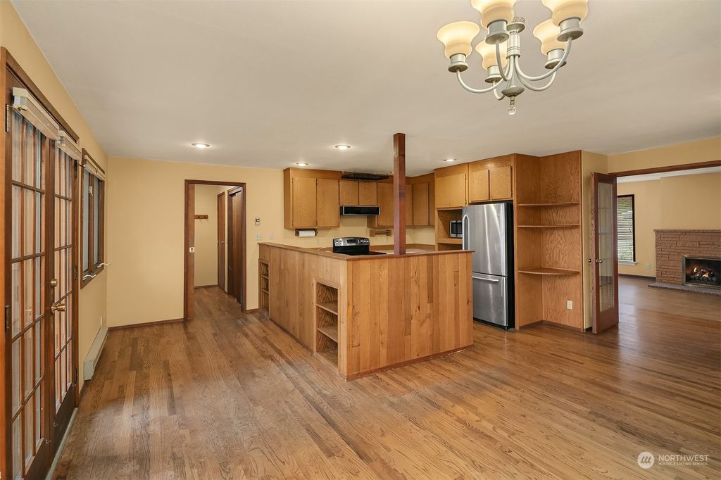 Photo of 2263 72nd Avenue SE, Mercer Island, WA 98040 (MLS # 2017572)