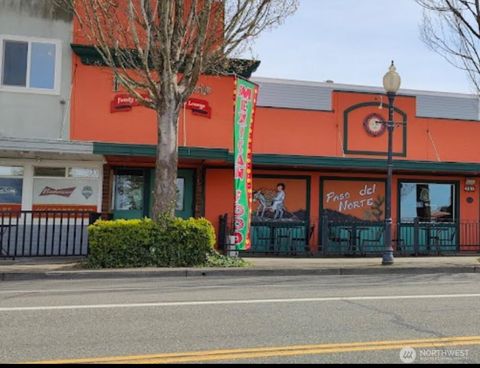 Photo of 758 Peace Portal Drive, Blaine, WA 98230 (MLS # 2425714)