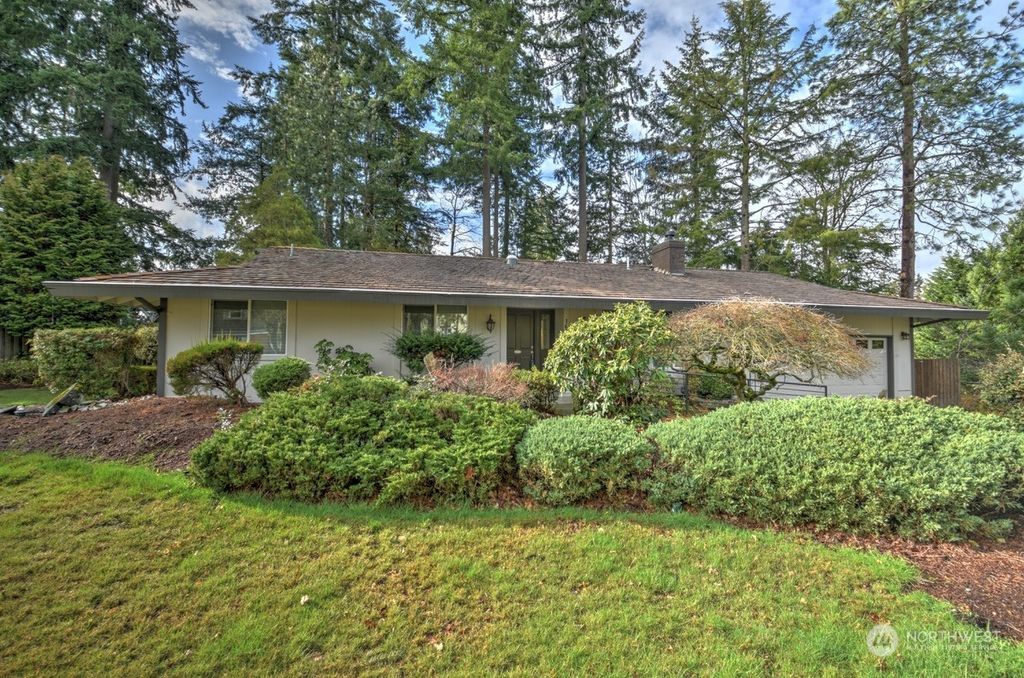 Photo of 16247 141st Avenue SE, Renton, WA 98058 (MLS # 2034388)