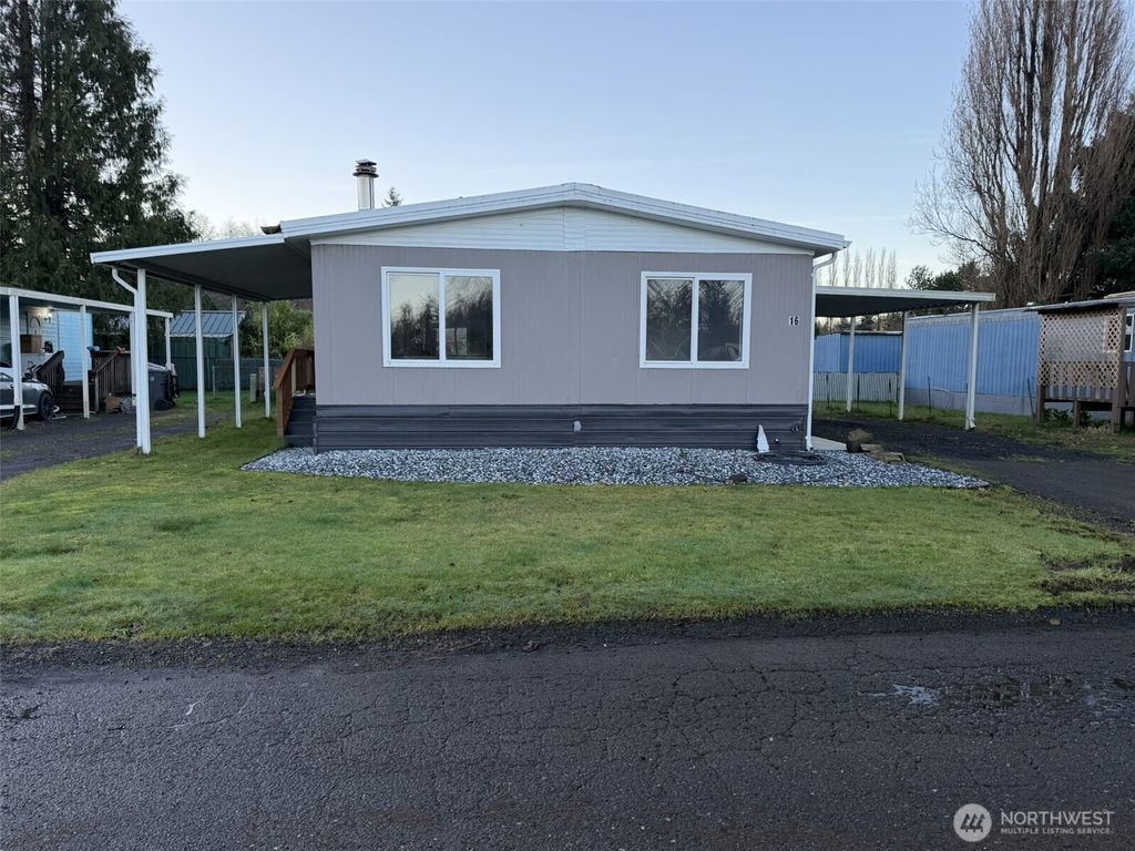 Photo of 2000 Broadway Avenue #16, Hoquiam, WA 98550 (MLS # 2468941)