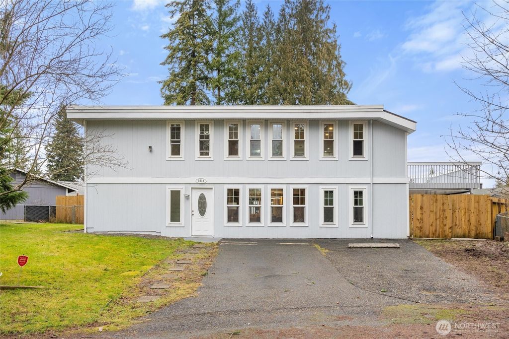 Photo of 1813 113th Drive SE, Lake Stevens, WA 98258 (MLS # 2329991)