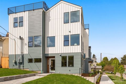 Photo of 358 N 74th Street, Seattle, WA 98103 (MLS # 2519918)
