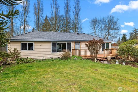 Photo of 15 76th Street SW, Everett, WA 98203 (MLS # 2504837)