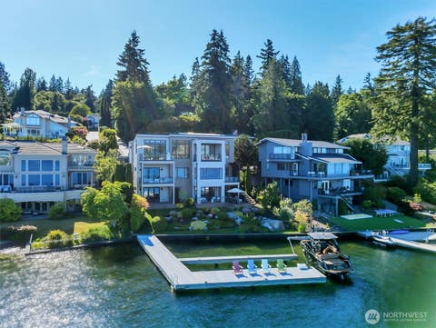 Photo of 6922 96th Avenue SE, Mercer Island, WA 98040 (MLS # 2540286)