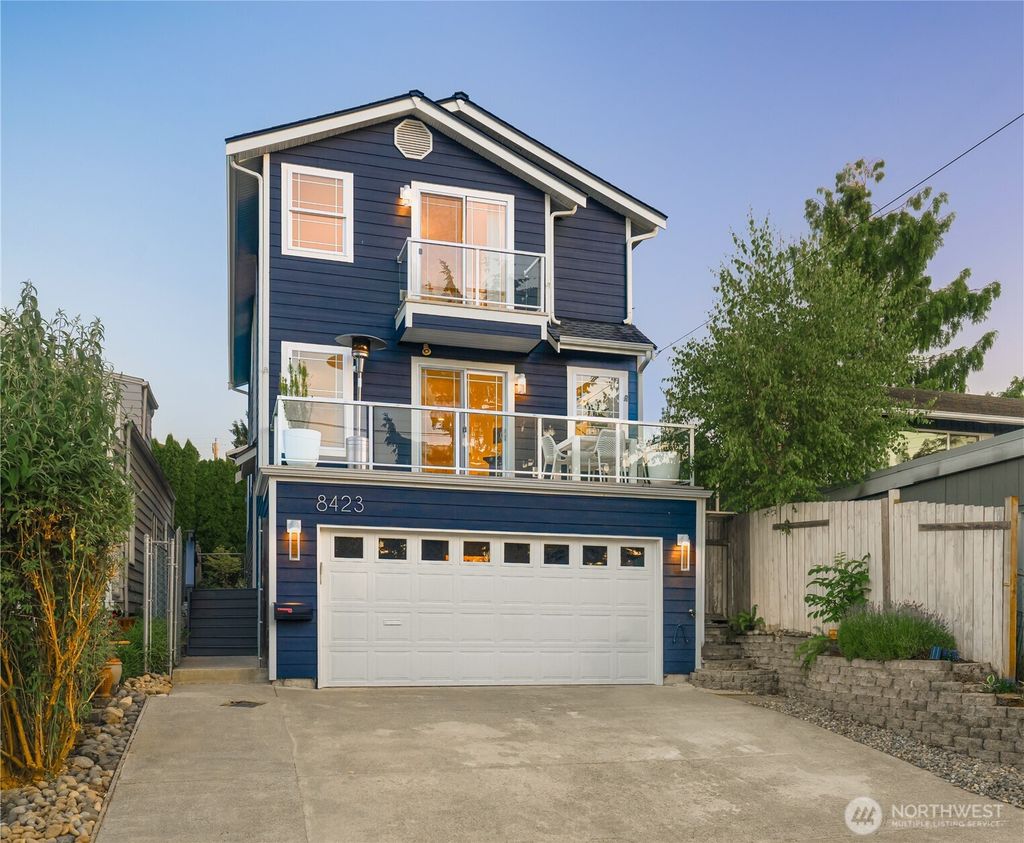Photo of 8423 S 113th Street, Seattle, WA 98178 (MLS # 2392399)