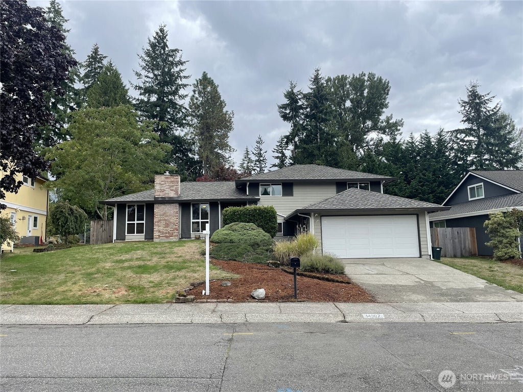 Photo of 14307 SE 164th Street, Renton, WA 98058 (MLS # 2560738)