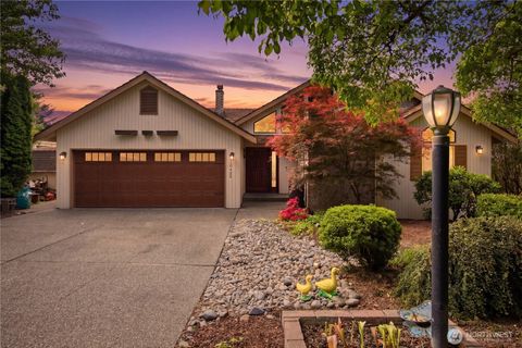 Photo of 10422 45th Street Ct E, Edgewood, WA 98372 (MLS # 2509104)