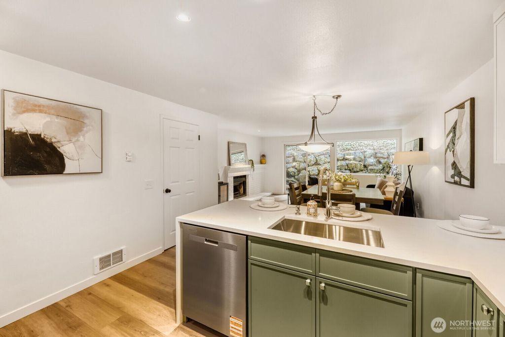 Photo of 22906 Edmonds Way #10, Edmonds, WA 98020 (MLS # 2489067)