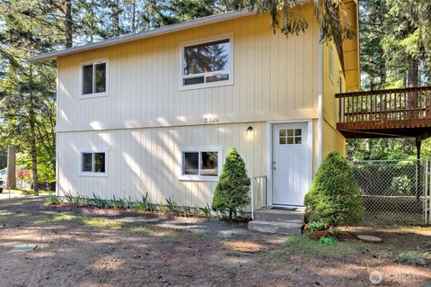 Photo of 190 E Stavis Road, Shelton, WA 98584 (MLS # 2525139)