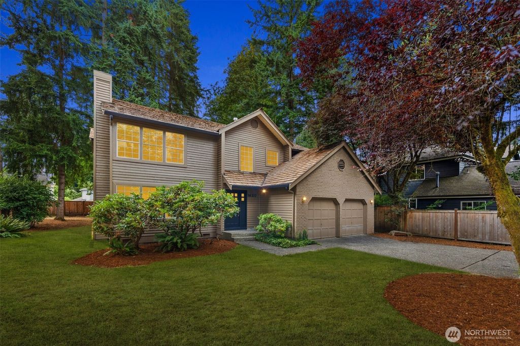 Photo of 16217 NE 29th Street, Bellevue, WA 98008 (MLS # 2427734)