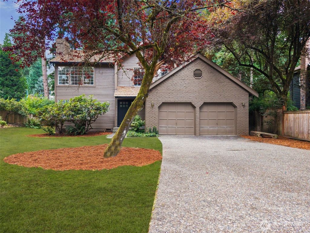 Photo of 16217 NE 29th Street, Bellevue, WA 98008 (MLS # 2427734)
