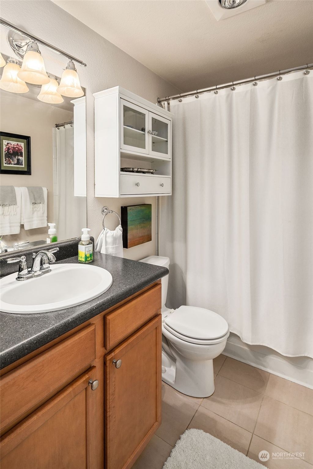 listing image 9361119434693260655