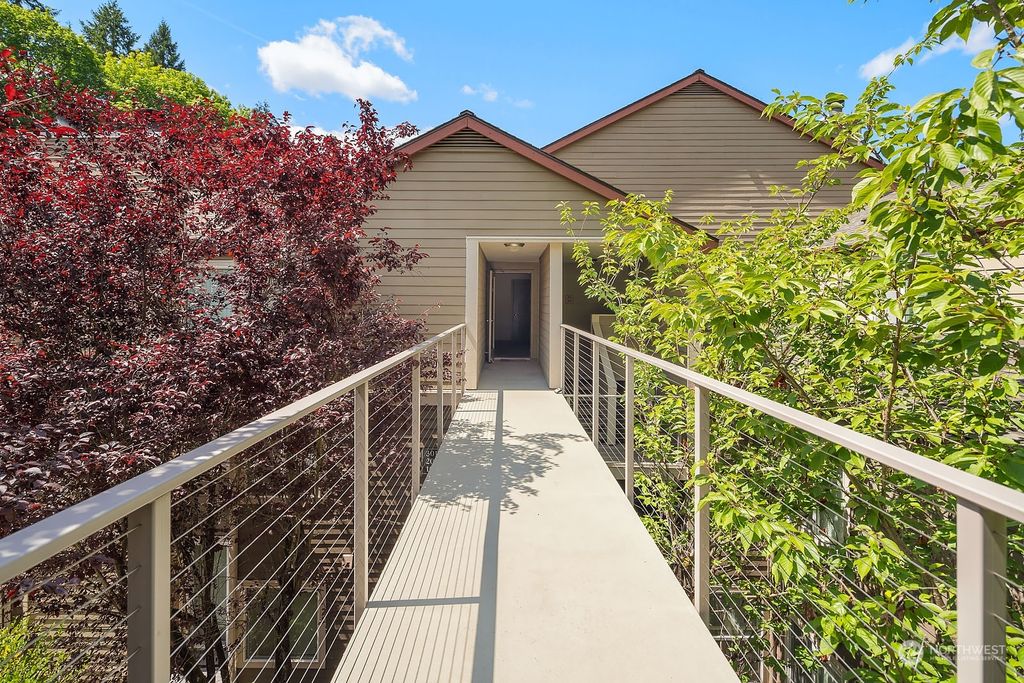 listing image 9365679822157125463