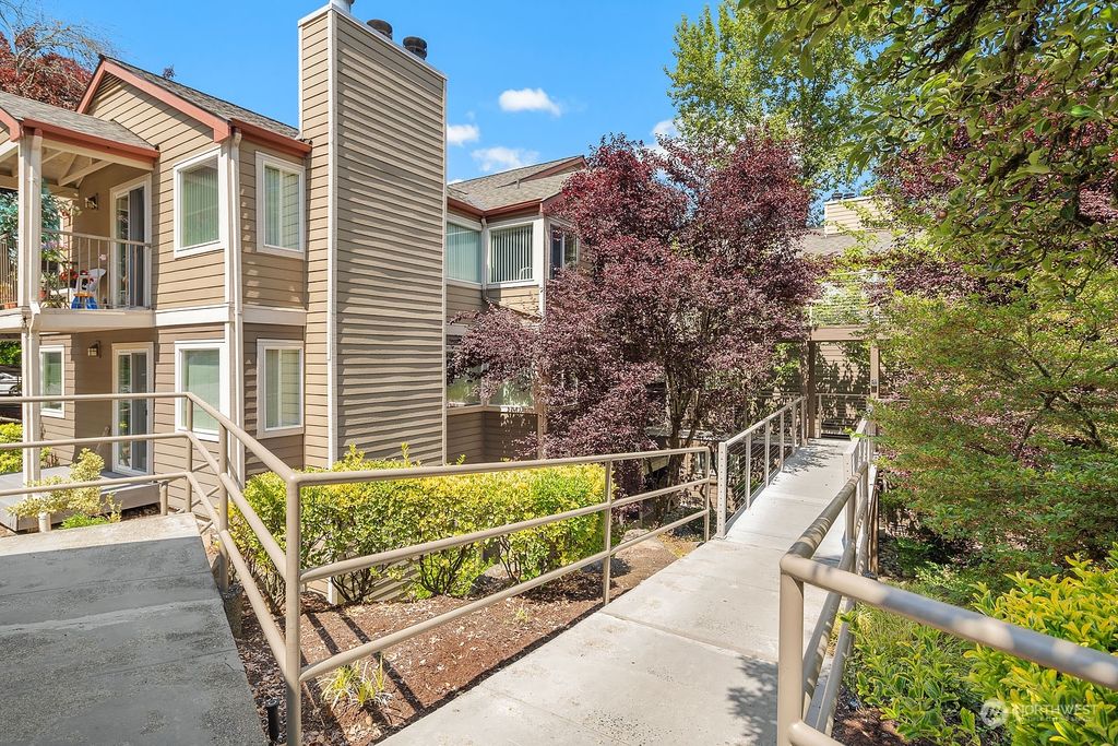 listing image 9362199118220391207