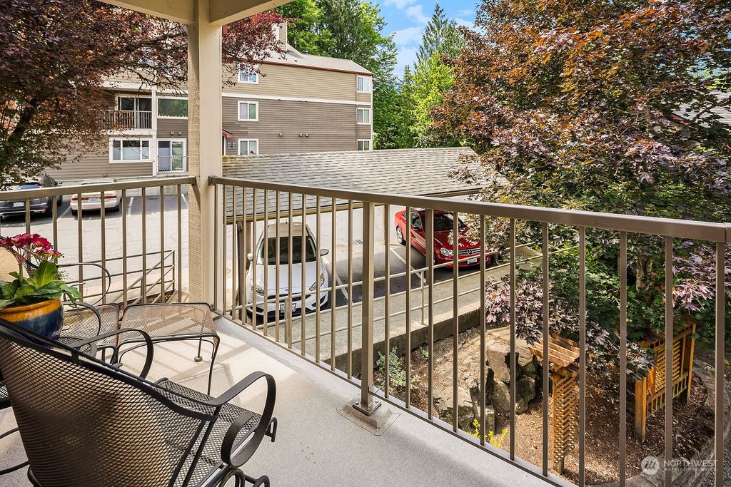 listing image 9366027185700145227