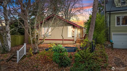 Photo of 4338 SW Willow Street, Seattle, WA 98136 (MLS # 2458957)
