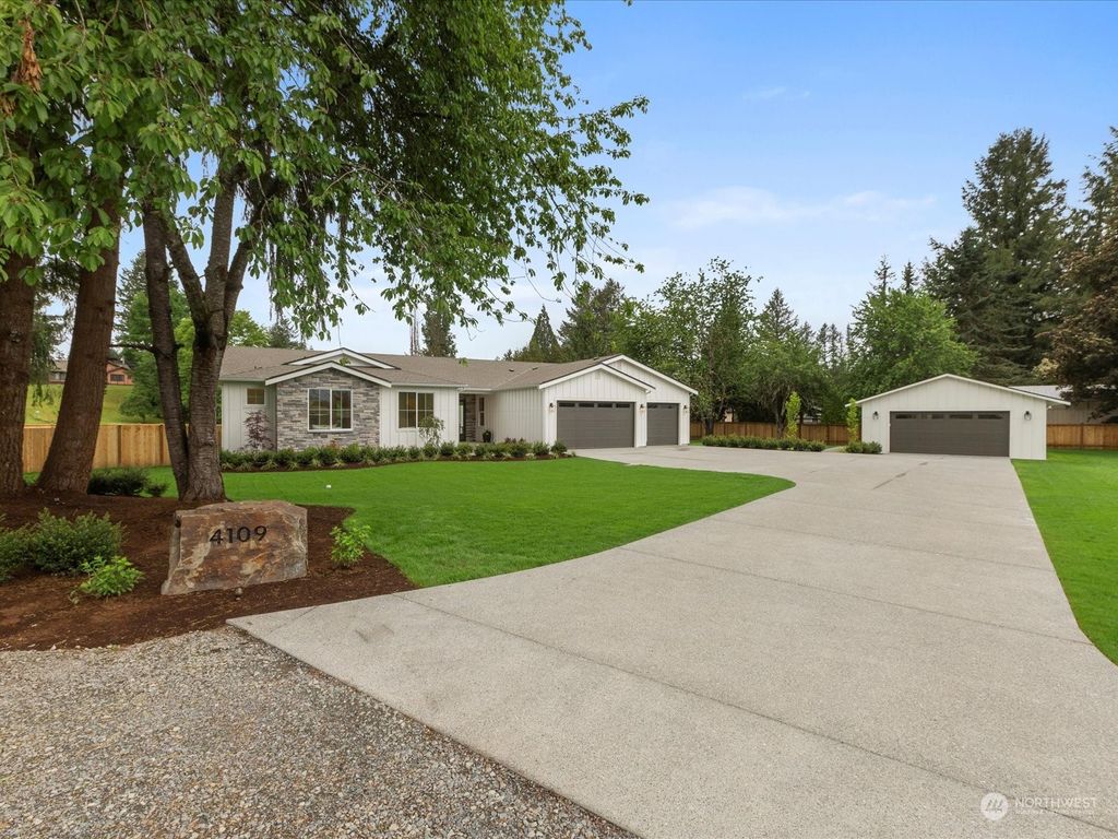 Photo of 4109 324th Avenue SE, Fall City, WA 98024 (MLS # 2071961)
