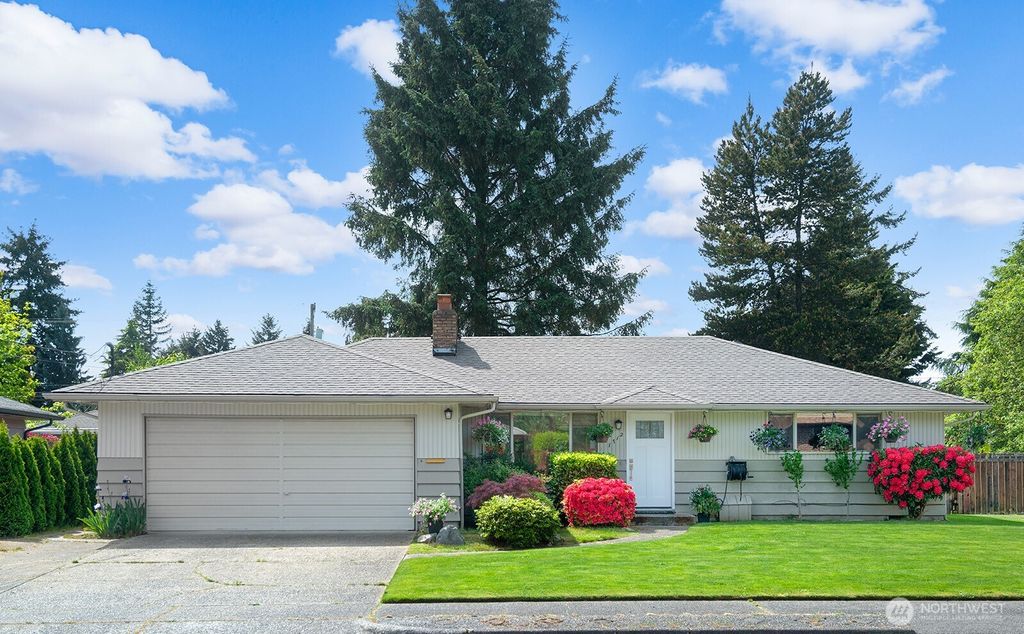 Photo of 1712 N Frace Street, Tacoma, WA 98406 (MLS # 2521086)
