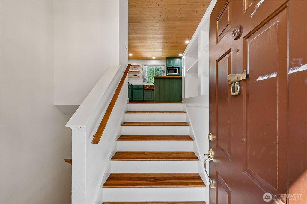 Photo of 2701 196th Street SE, Bothell, WA 98012 (MLS # 2516321)