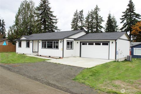 Photo of 208 S Second Street, Oakville, WA 98568 (MLS # 2448864) Photo of 208 S Second Street, Oakville, WA 98568 (MLS # 2448864)