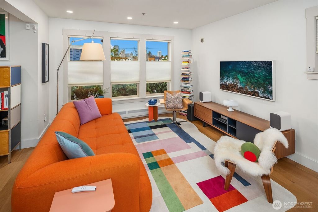 Photo of 107 23rd Avenue #A, Seattle, WA 98122 (MLS # 2491336)