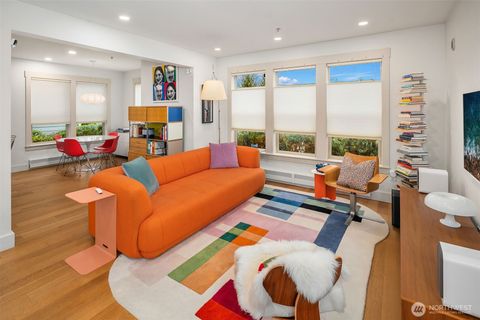 Photo of 107 23rd Avenue #A, Seattle, WA 98122 (MLS # 2491336)