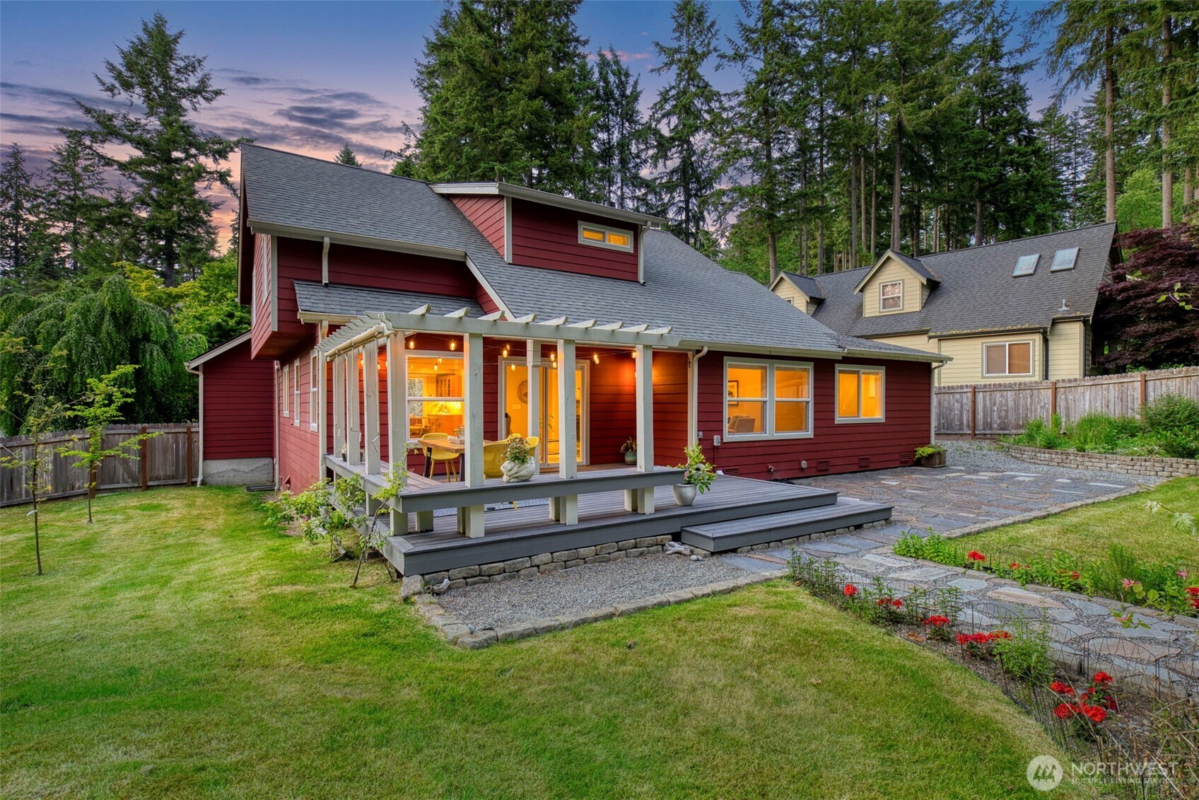 8277 New Holland Ct