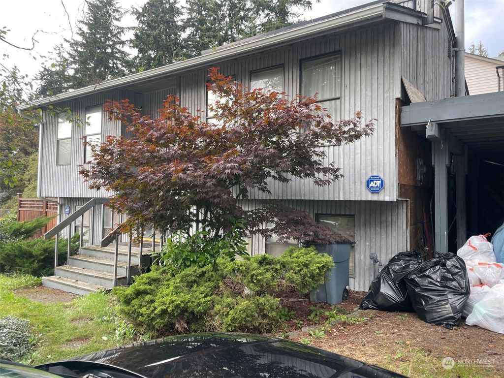 Photo of 6601 Glenwood Avenue, Everett, WA 98203 (MLS # 2306322)