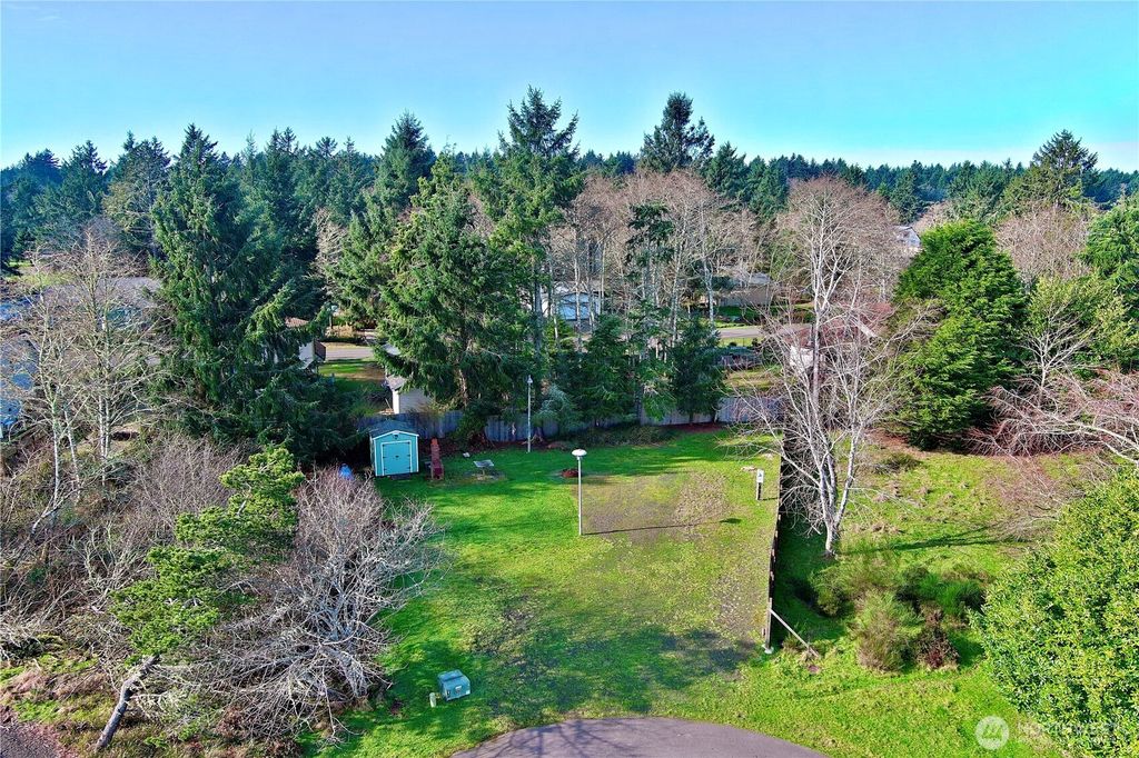 Photo of 314 Flax Court SE, Ocean Shores, WA 98569 (MLS # 2485313)