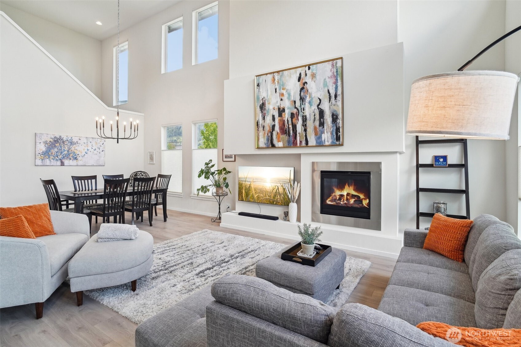 902 SE 10th Street