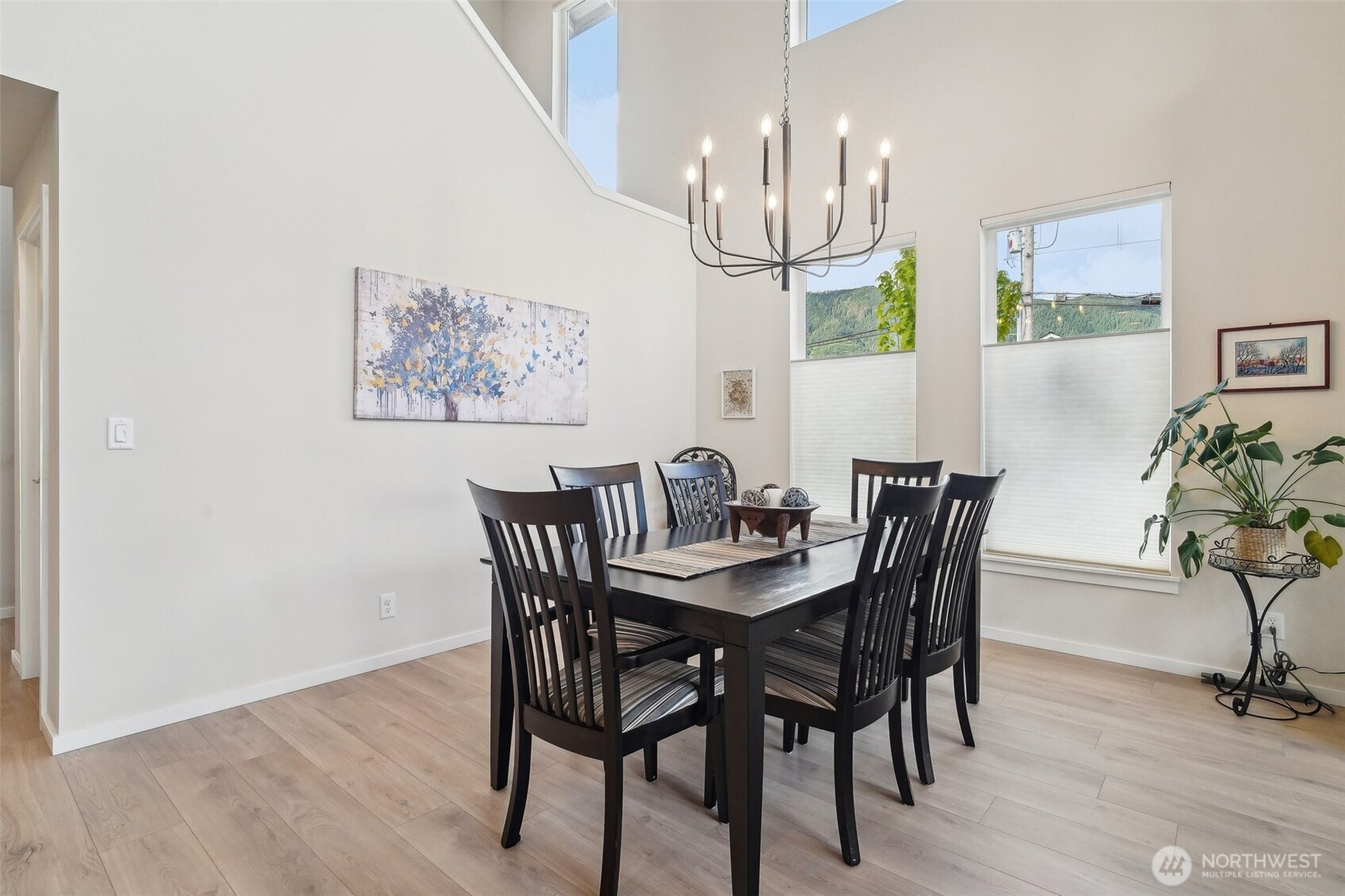 902 SE 10th Street