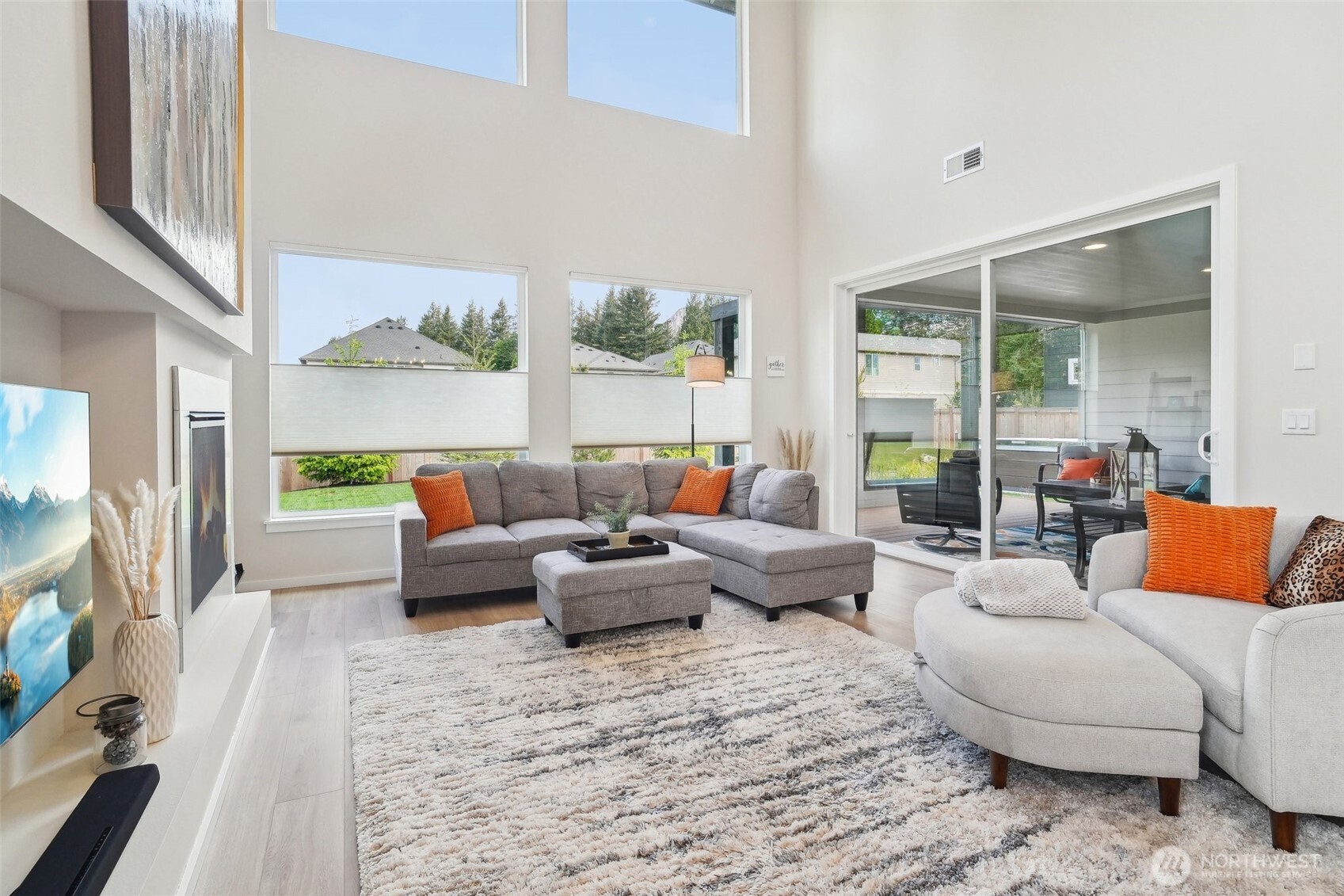 902 SE 10th Street