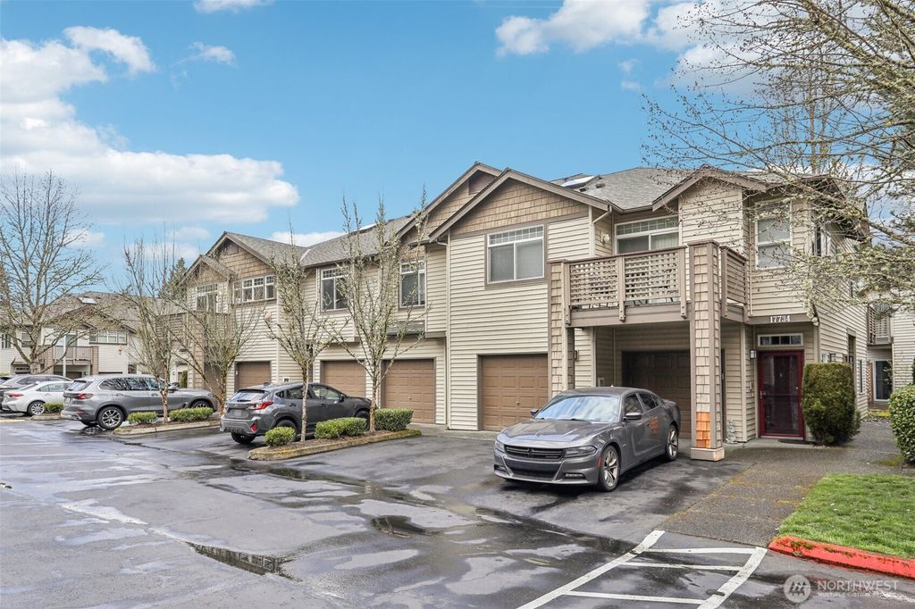 Photo of 17730 134th Lane SE, Renton, WA 98058 (MLS # 2355023)