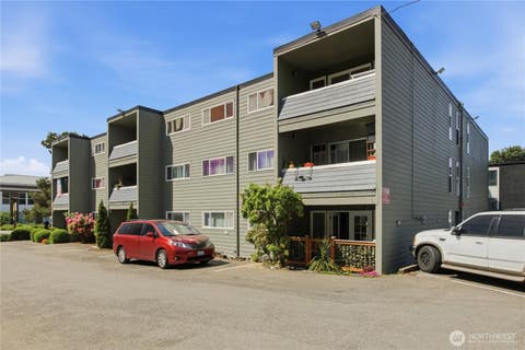 Photo of 236 S 152nd Street #303, Burien, WA 98148 (MLS # 2522030)