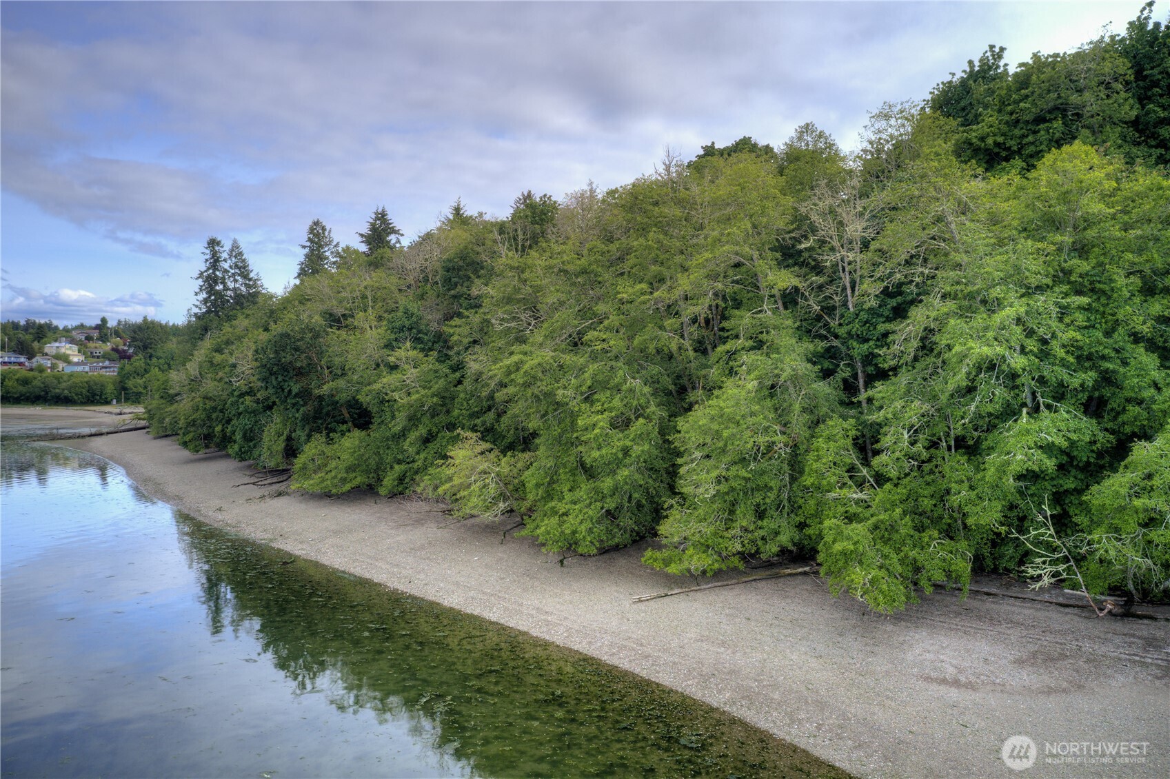 5031 Orcas Street NE