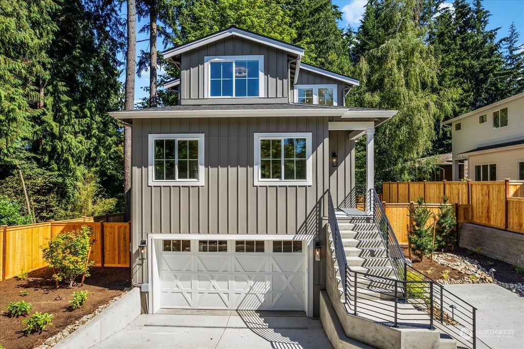 Photo of 10413 130th Avenue NE, Kirkland, WA 98033 (MLS # 2260441)