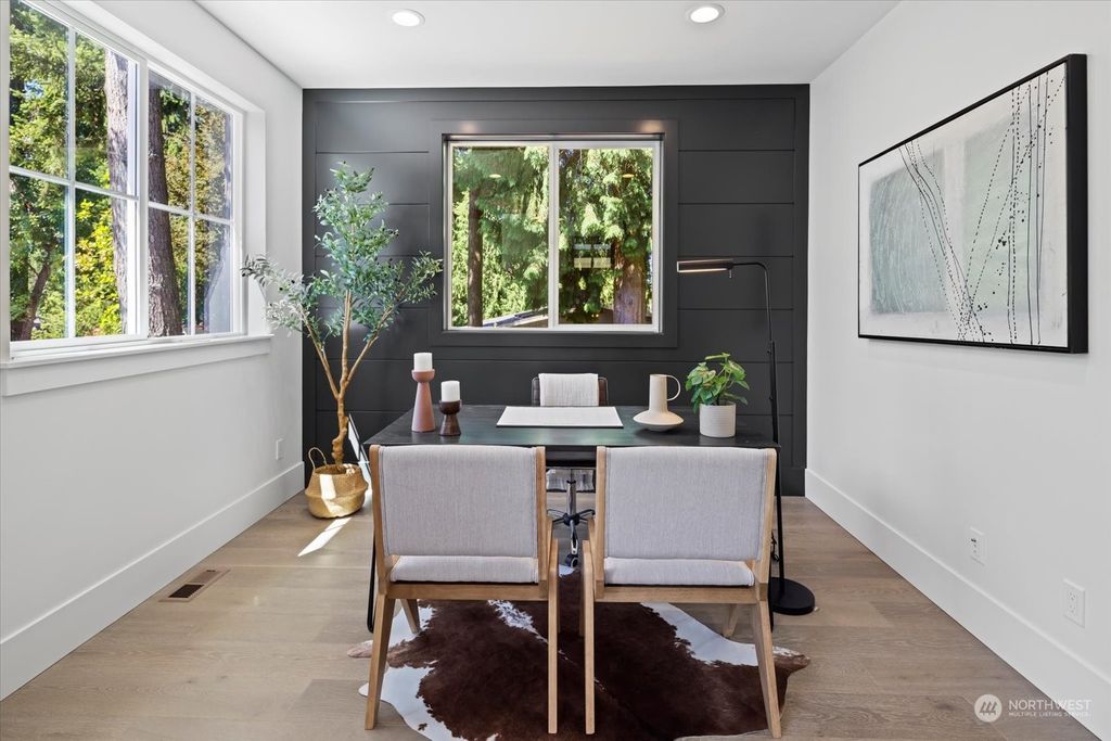 Photo of 10413 130th Avenue NE, Kirkland, WA 98033 (MLS # 2260441)