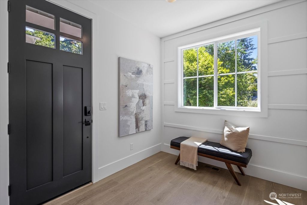 Photo of 10413 130th Avenue NE, Kirkland, WA 98033 (MLS # 2260441)