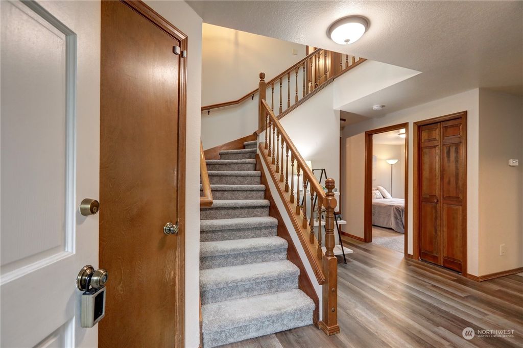 Photo of 23416 130th Avenue SE, Kent, WA 98031 (MLS # 2194717)