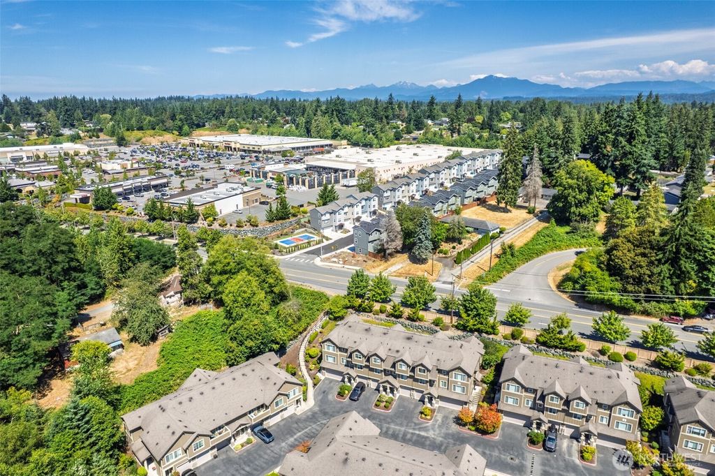 Photo of 1900 Weaver Road #L102, Snohomish, WA 98290 (MLS # 2414942)