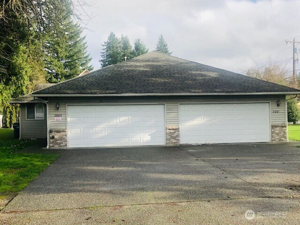 Photo of 2001 131st Avenue NE, Lake Stevens, WA 98258 (MLS # 2468944)