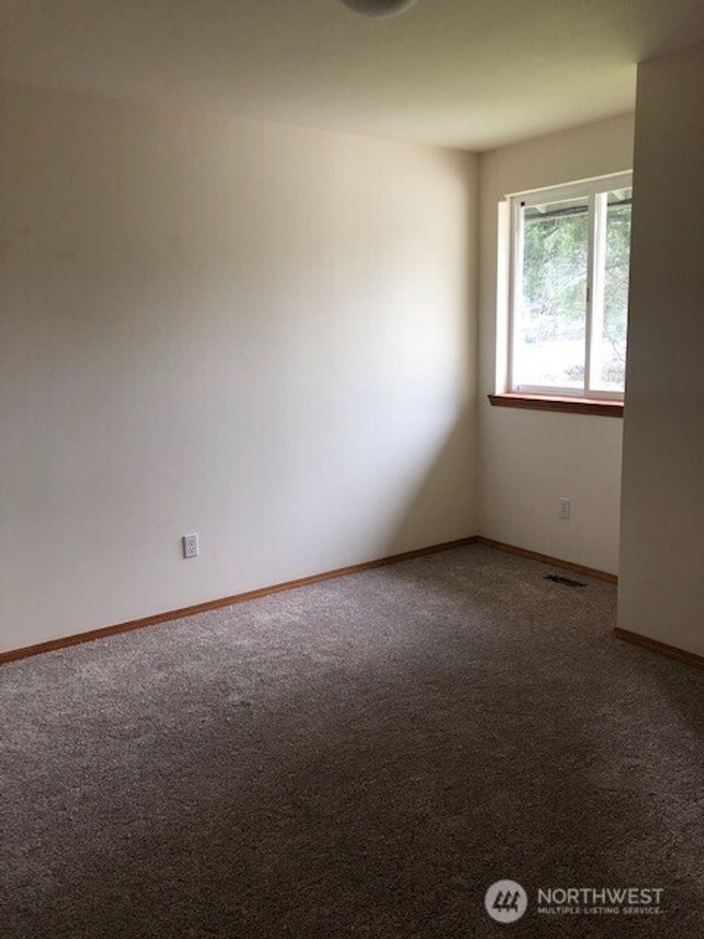 Photo of 2001 131st Avenue NE, Lake Stevens, WA 98258 (MLS # 2468944)