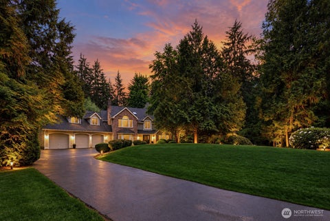 Photo of 14214 216th Avenue NE, Woodinville, WA 98077 (MLS # 2566757)